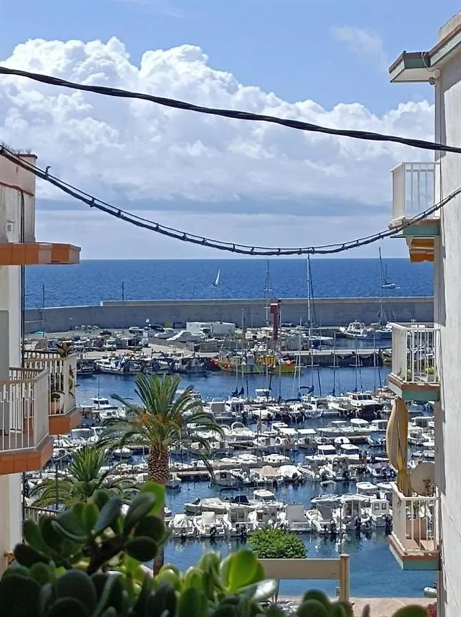 Puerto Costa Brava Apartments Blanes